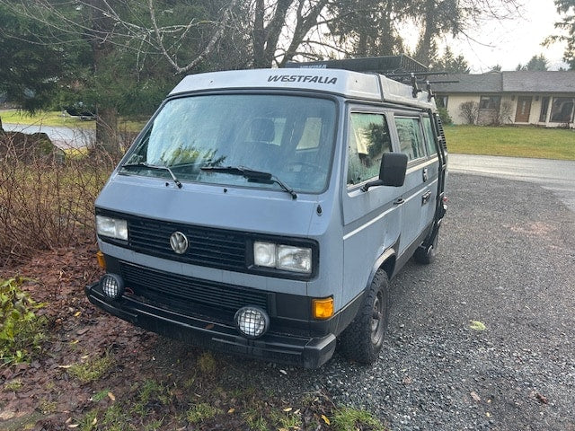  and rear ladder.|Inside an RV rental — photo 4