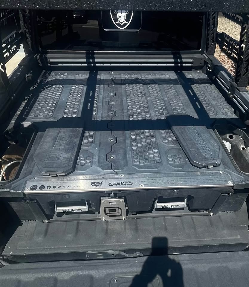 DECKED Truck Bed Storage System for Jeep Gladiator in Sacramento, CA (photo 4) — photo 4