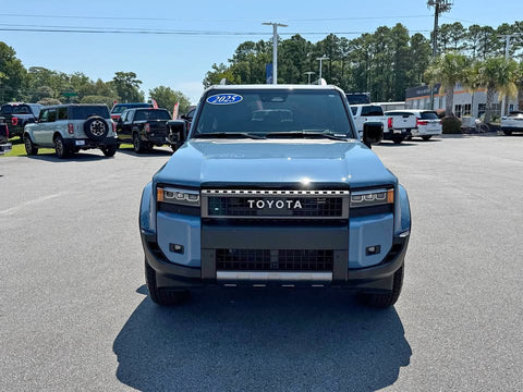 2025 Toyota Landcruiser · Sport Utility 4D