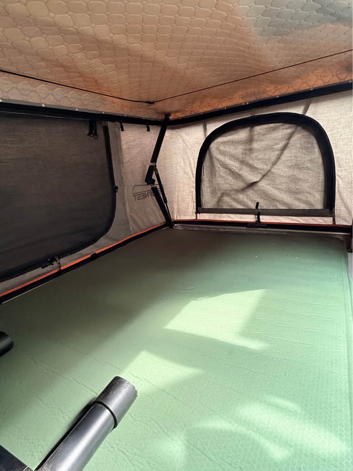 Roof nest roof top tent in Orting, WA (photo 4) — photo 4