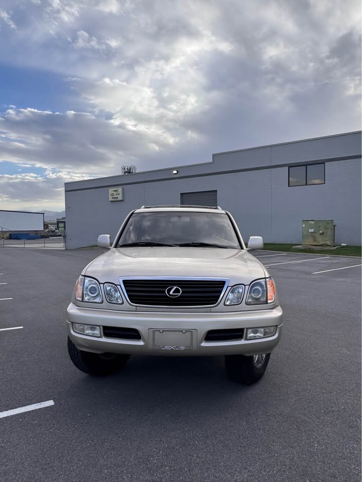 2002 Lexus LX · LX 470 Sport Utility 4D in West Jordan, UT (photo 2) — photo 2