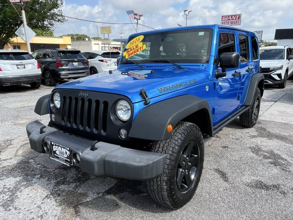 2016 Jeep Wrangler Unlimited Black Bear 4x4 4dr SUV in Houston, TX (photo 3) — photo 3