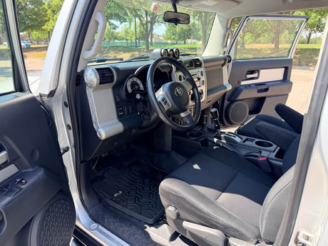 2007 Toyota FJ Cruiser in Golden, CO (photo 8)