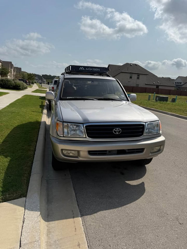 2002 Toyota Landcruiser · Sport Utility 4D — photo 2