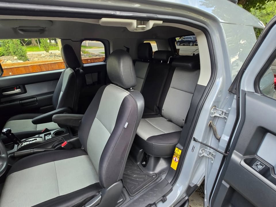 2013 Toyota FJ Cruiser in Smithfield, UT (photo 11) — photo 11