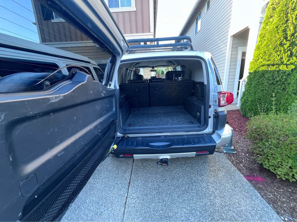 2007 Toyota FJ Cruiser · Sport Utility 2D in Federal Way, WA (photo 5) — photo 5