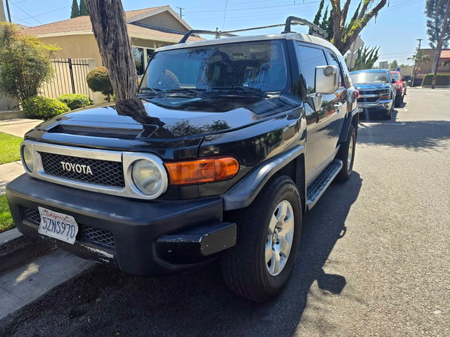 2007 Toyota FJ Cruiser — photo 2