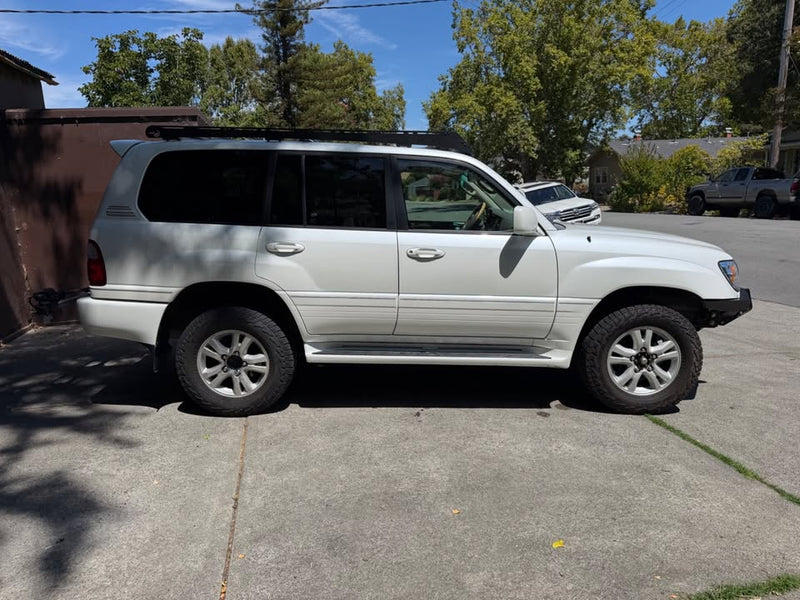 2005 Lexus LX470 (photo 4) — photo 4