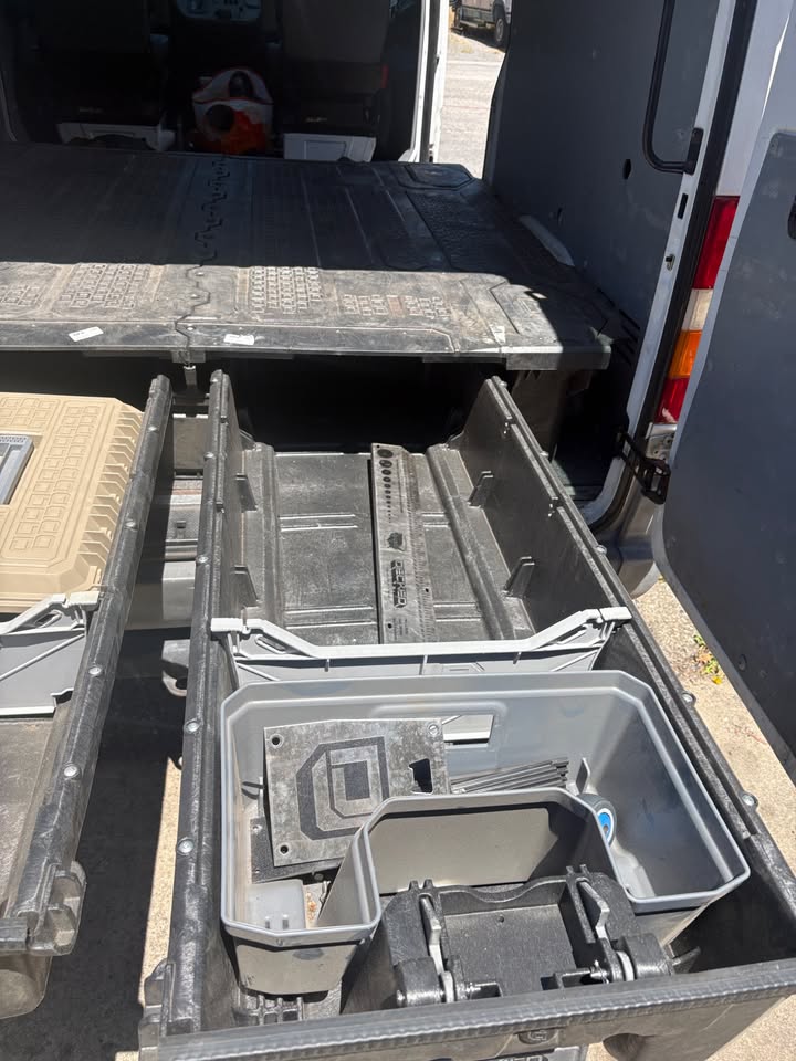 Decked Drawer System for Pick ups or vans in Santa Cruz, CA (photo 8)