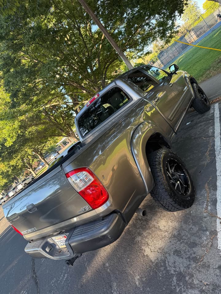 2006 Toyota Tundra Double Cab · Limited in Brentwood, CA (photo 2)