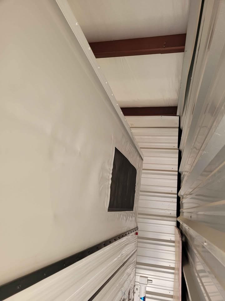 2019 Four Wheel Camper hawk (photo 11) — photo 11
