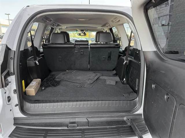 2017 Lexus GX 460 suv in Denver, CO (photo 5) — photo 5
