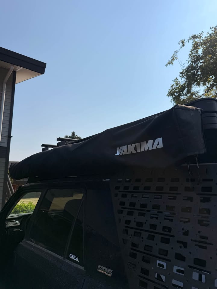 Yakima 180 awning (photo 2) — photo 2