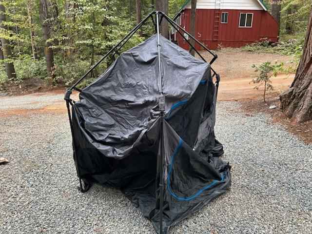 Joolca double shower stall pop-up tent in Auburn, CA (photo 7) — photo 7
