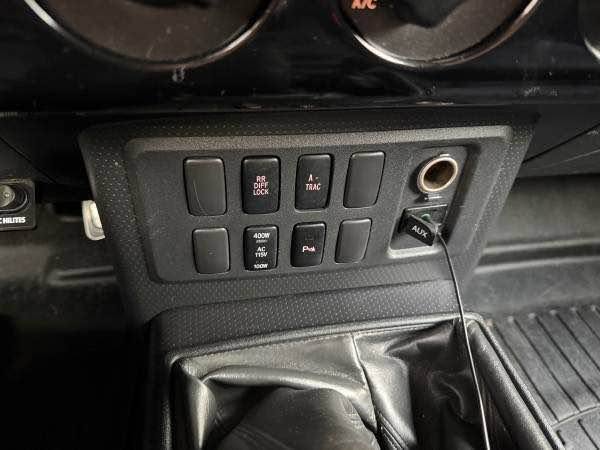 2007 Toyota FJ Cruiser in Bellevue, WA (photo 9) — photo 9