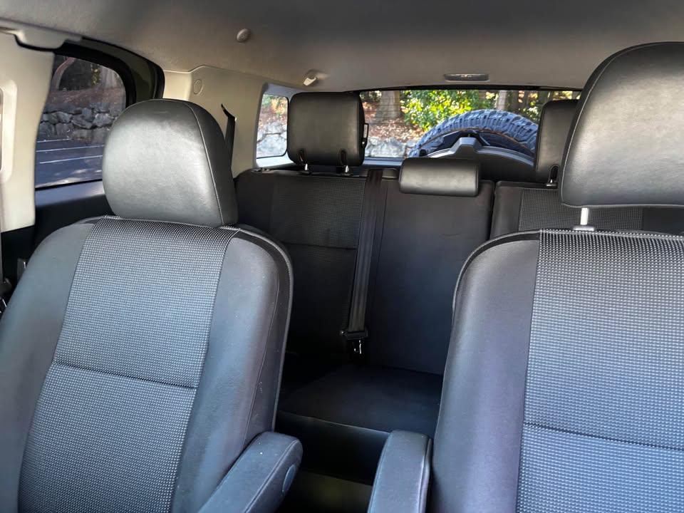 2014 Toyota FJ Cruiser · Sport Utility 2D in Everett, WA (photo 11) — photo 11