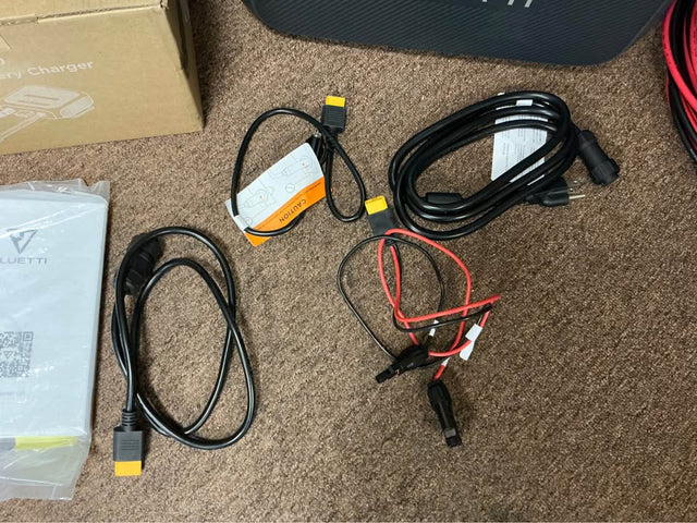Bluetti AC200L w/ Accessories — photo 2