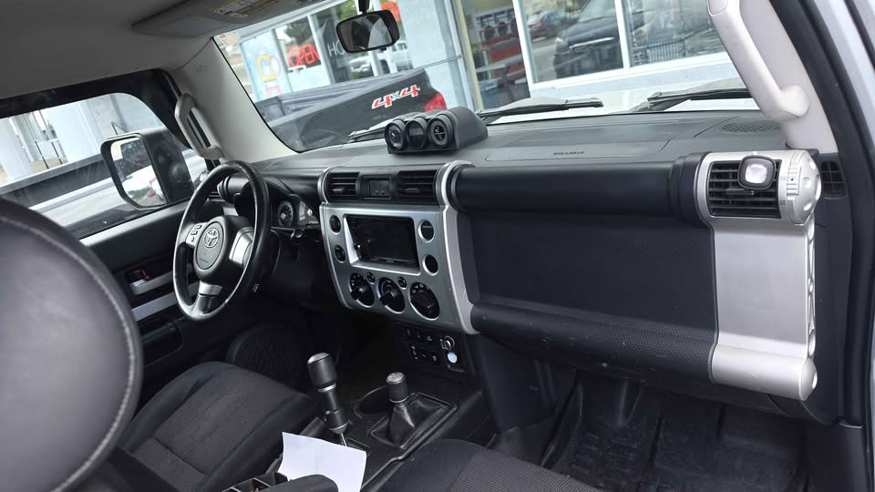 2007 Toyota FJ Cruiser · Sport Utility 2D in Lakewood, CO (photo 8) — photo 8
