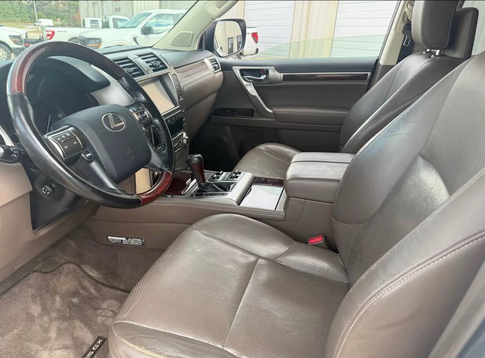 2017 Lexus GX · GX 460 Luxury Sport Utility 4D in Alabaster, AL (photo 9) — photo 9