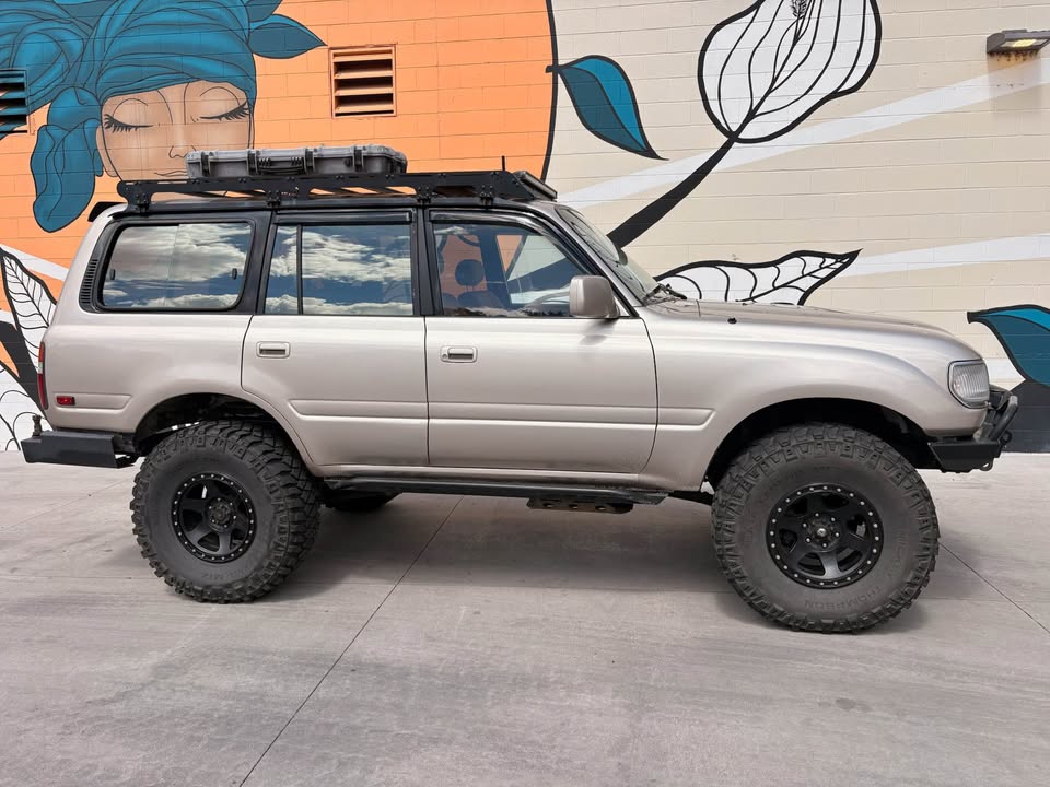 1994 Toyota Landcruiser in Denver, CO (photo 3) — photo 3