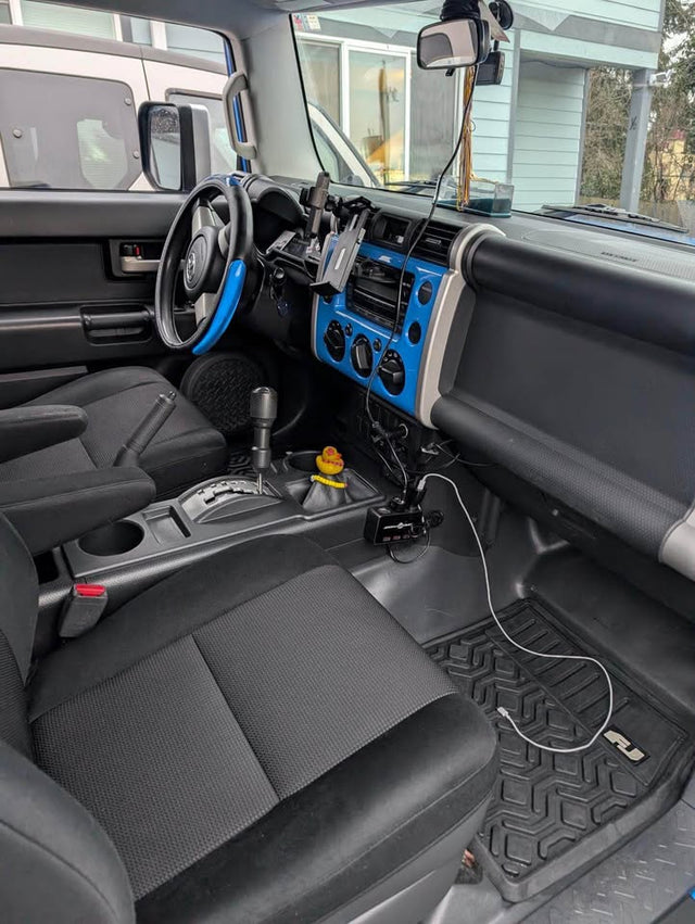 2007 Toyota FJ Cruiser · 4x4 — photo 2
