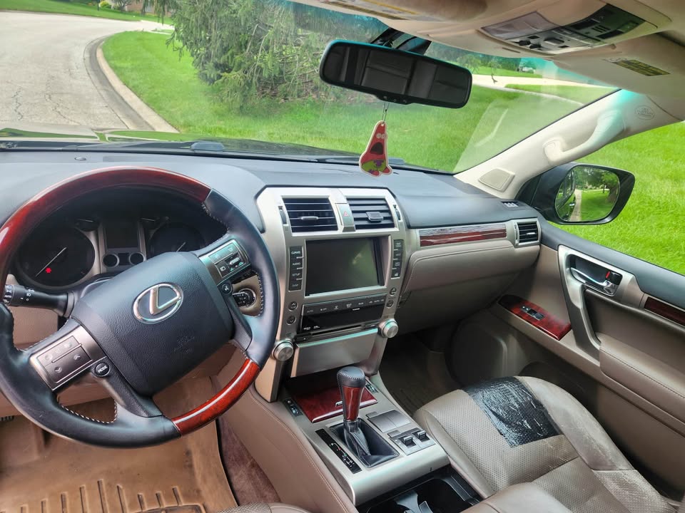 2011 Lexus GX (photo 7) — photo 7