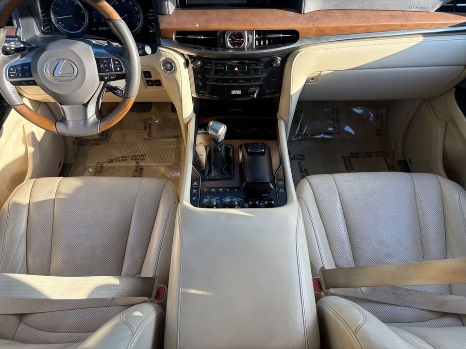 2017 LEXUS LX LX 570 in Newark, DE (photo 11) — photo 11