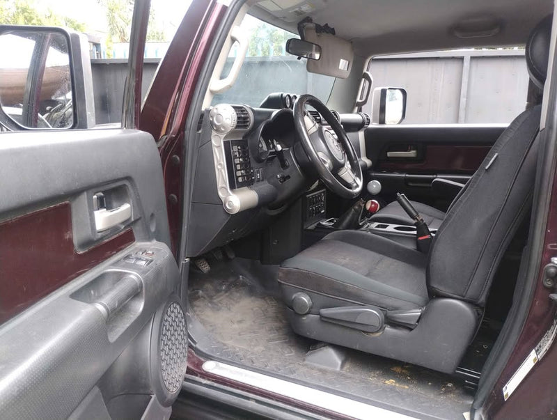 2008 Toyota FJ Cruiser · Sport Utility 2D (photo 10) — photo 10