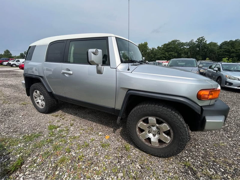 2007 Toyota FJ Cruiser · Sport Utility 2D in Reynoldsburg, OH (photo 5) — photo 5