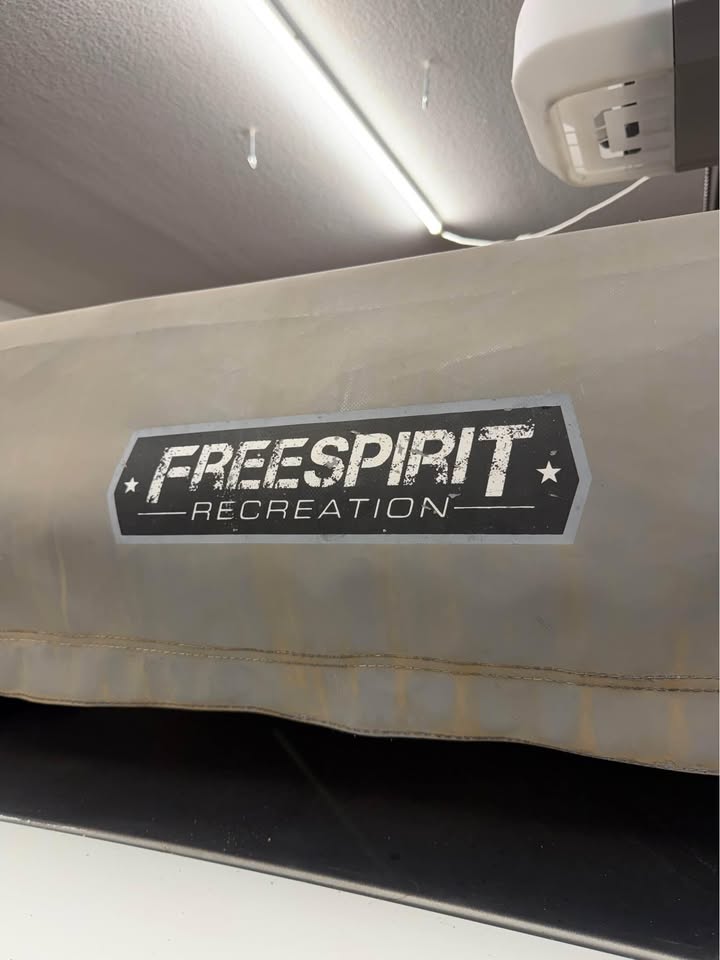 FSR Roof Top Tent Freespirit Recreation RTT in Fort Worth, TX (photo 5) — photo 5