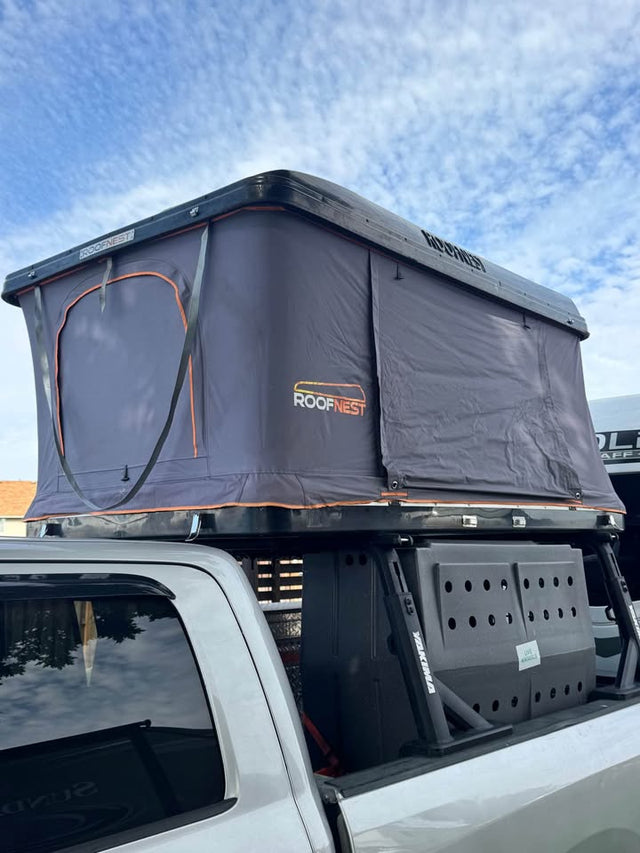 Roofnest Sparrow XL + Yakima OverHaul HD + Dometic RTX 2000 A/C — photo 2