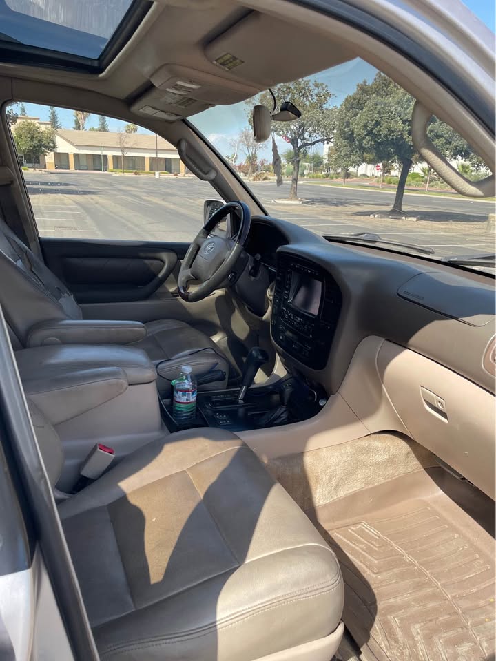 2001 Toyota Landcruiser · Sport Utility 4D in Manteca, CA (photo 7) — photo 7