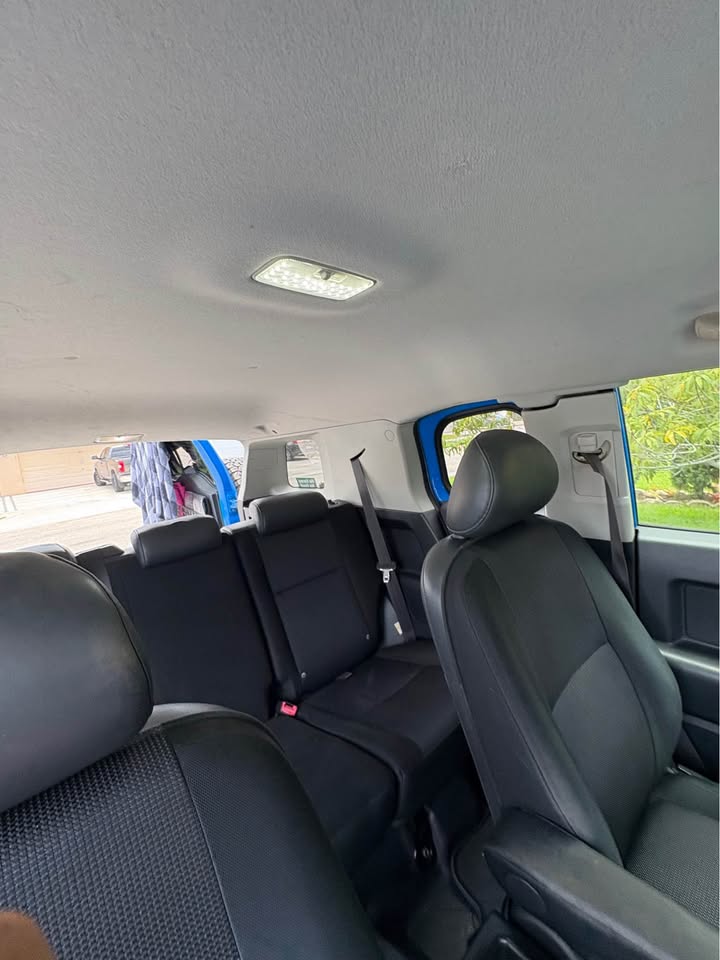 Blue Toyota FJ Cruiser with roof rack. 2007 Toyota FJ Cruiser 4x4 - Clean Title - Well Maintained
P in Miami, FL (photo 8) — photo 8
