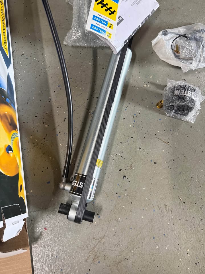 Bilstein 5160 Front Reservoir shocks in Reading, PA (photo 3)