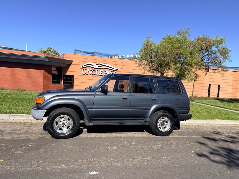 1994 Toyota Landcruiser · Sport Utility 4D in Livermore, CA (photo 3)