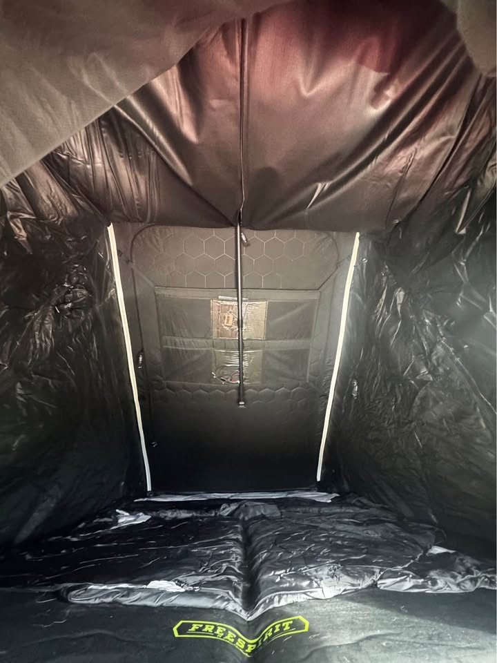Rooftop tent in Centennial, CO (photo 5) — photo 5