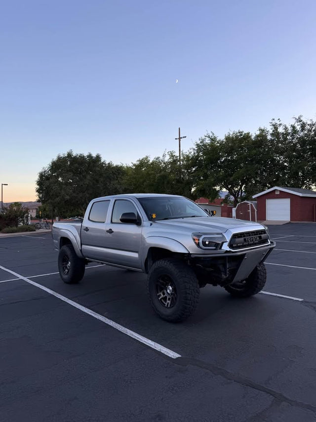 2014 Toyota Tacoma Double Cab · Pickup 4D 5 ft — photo 3