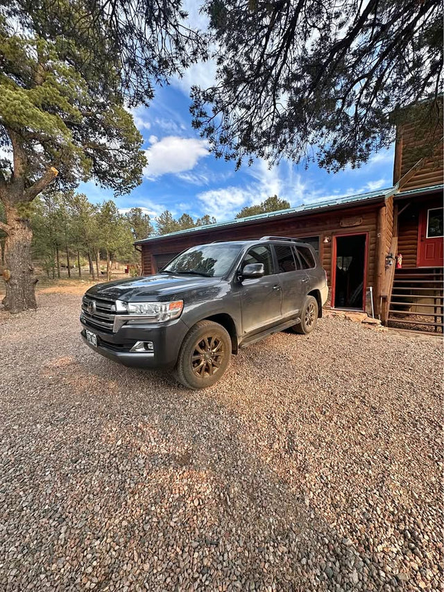 2018 Toyota Landcruiser · Land Cruiser in Littleton, CO (photo 1)