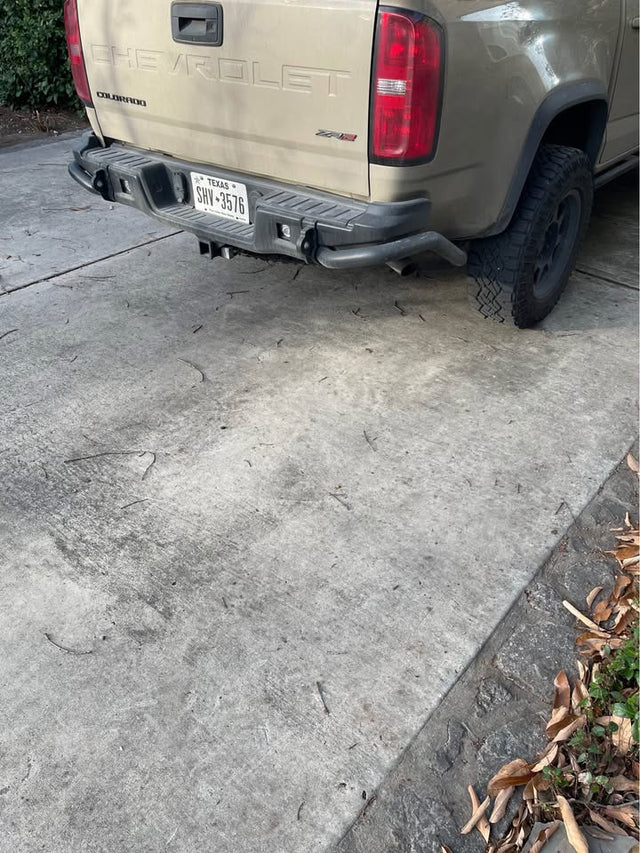 Chevrolet Colorado Bumper — photo 3