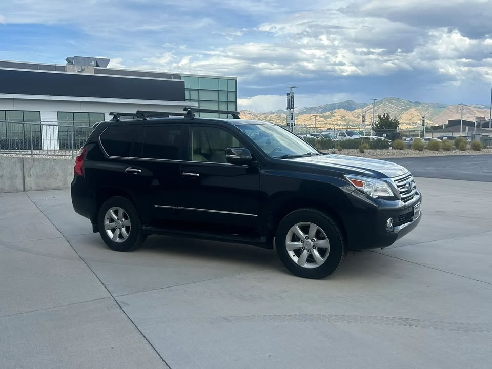 2011 Lexus GX 460 in Salt Lake City, UT (photo 5) — photo 5