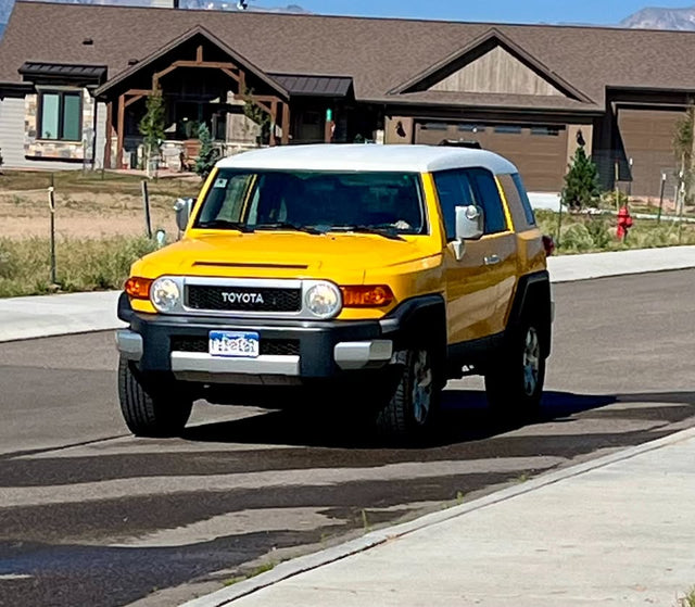2007 Toyota FJ Cruiser SR — photo 2
