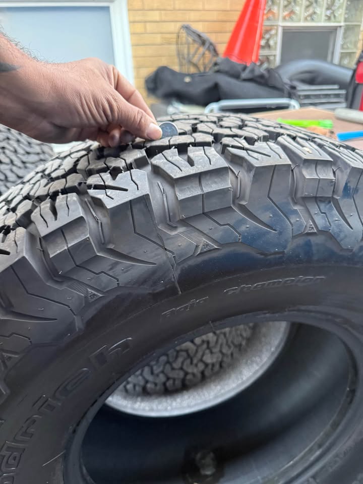 Set of 4 BFGoodrich KO2 All Terrain Tires 315/70R17 in Chicago Heights, IL (photo 3) — photo 3
