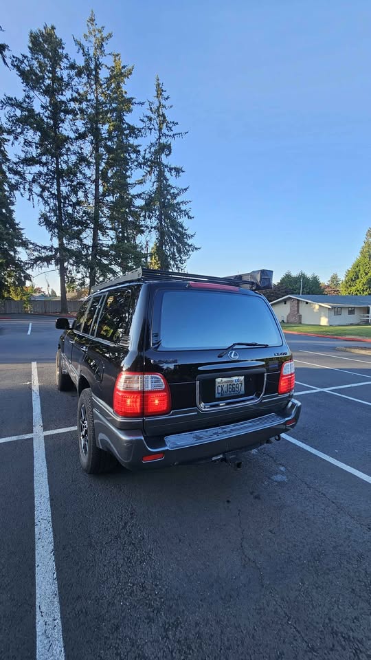1999 Lexus LX · LX 470 Sport Utility 4D (photo 3) — photo 3