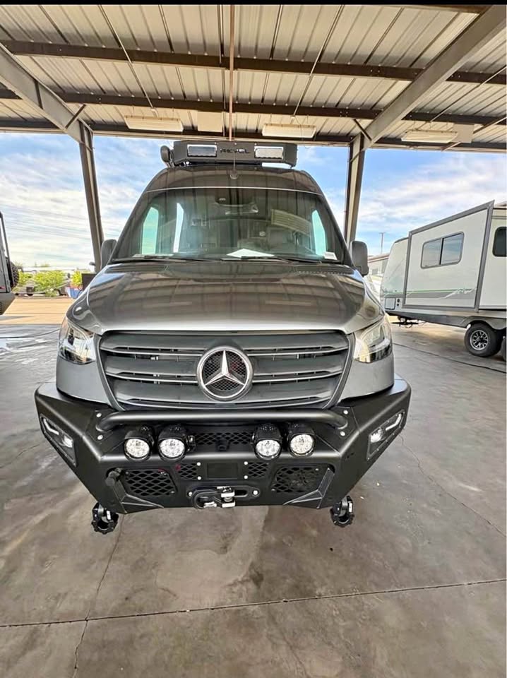 2025 Winnebago revel 44e in Scottsdale, AZ (photo 1) — photo 1
