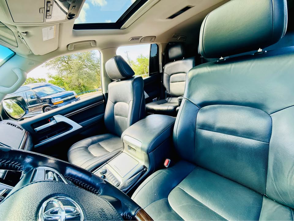 2019 Toyota Landcruiser · Land Cruiser in Austin, TX (photo 3) — photo 3