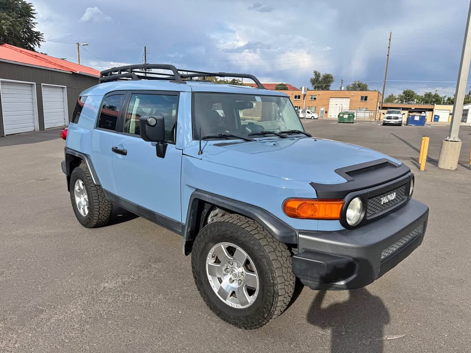 2009 Toyota FJ Cruiser · Sport Utility 2D in Denver, CO (photo 1)