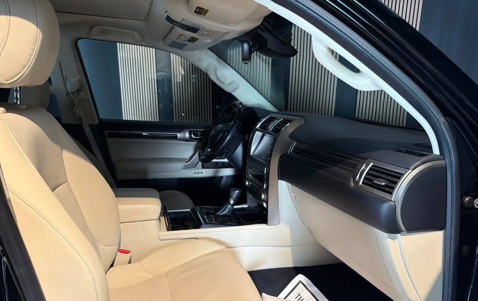 2020 Lexus GX 460 in South Jordan, UT (photo 9) — photo 9