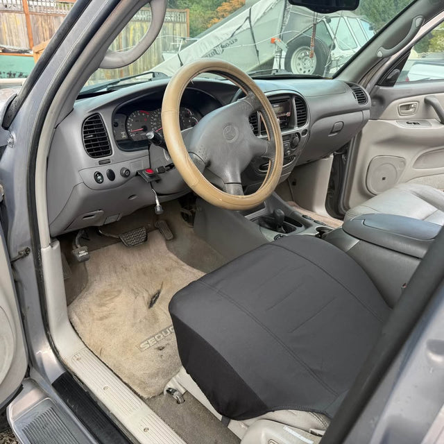2002 Toyota Sequoia · Limited Sport Utility 4D — photo 3