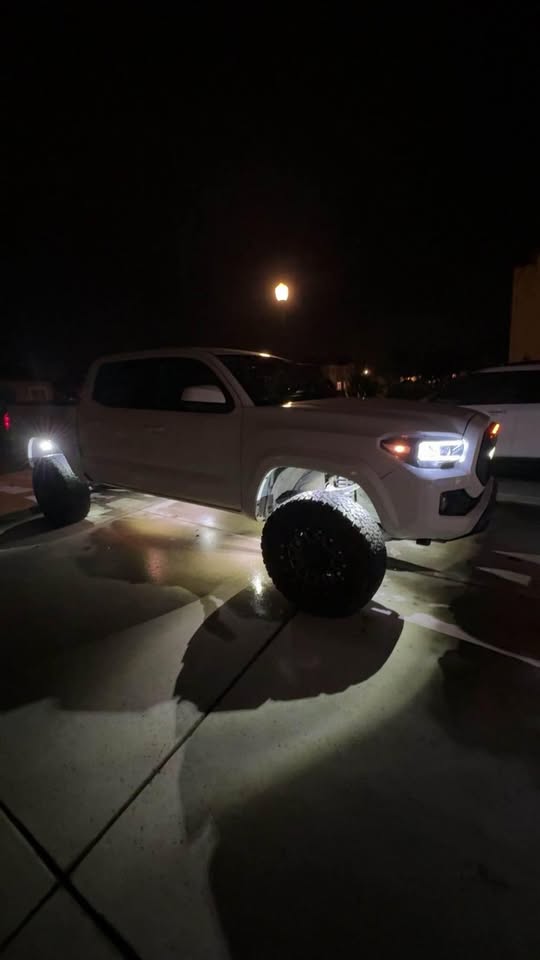 2018 Toyota Tacoma · 4WD 4D in Boise, ID (photo 4) — photo 4