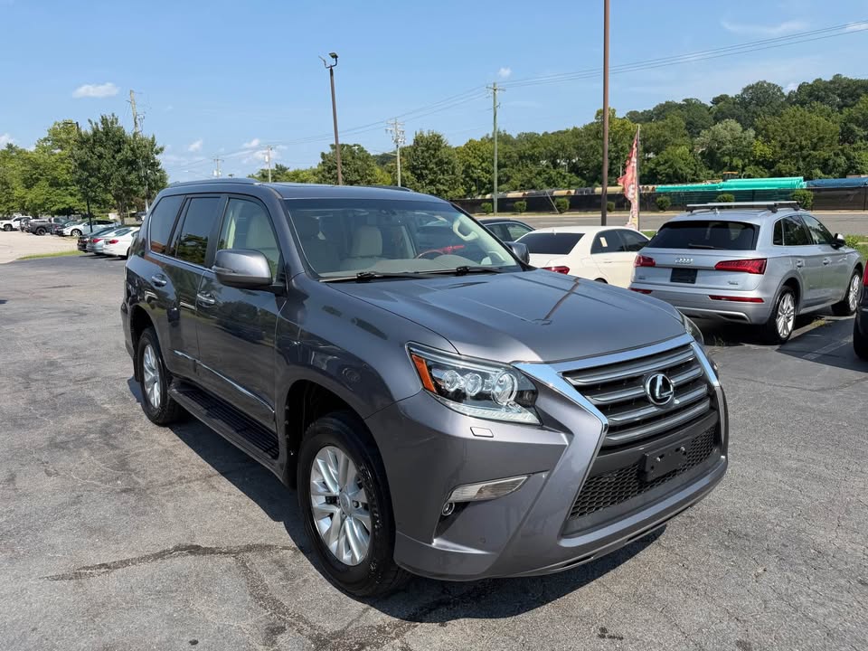 2018 Lexus GX · GX 460 Sport Utility 4D (photo 8) — photo 8